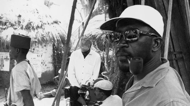 Affiche du film : Sembene !
