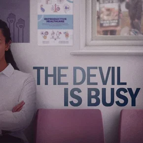 Photo du film : The Devil Is Busy