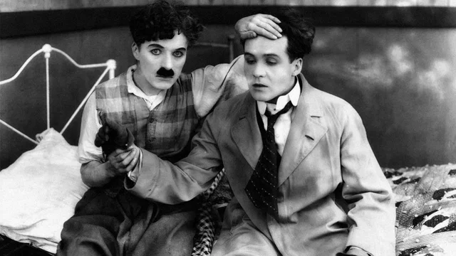 Photo 4 du film : Charlot fait une cure