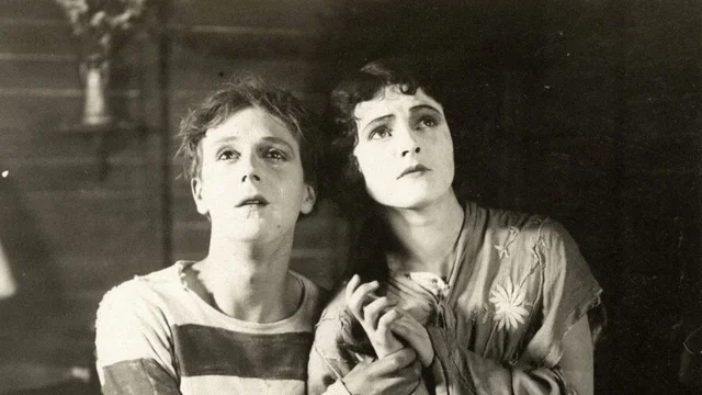 Photo 3 du film : La Galerie des monstres