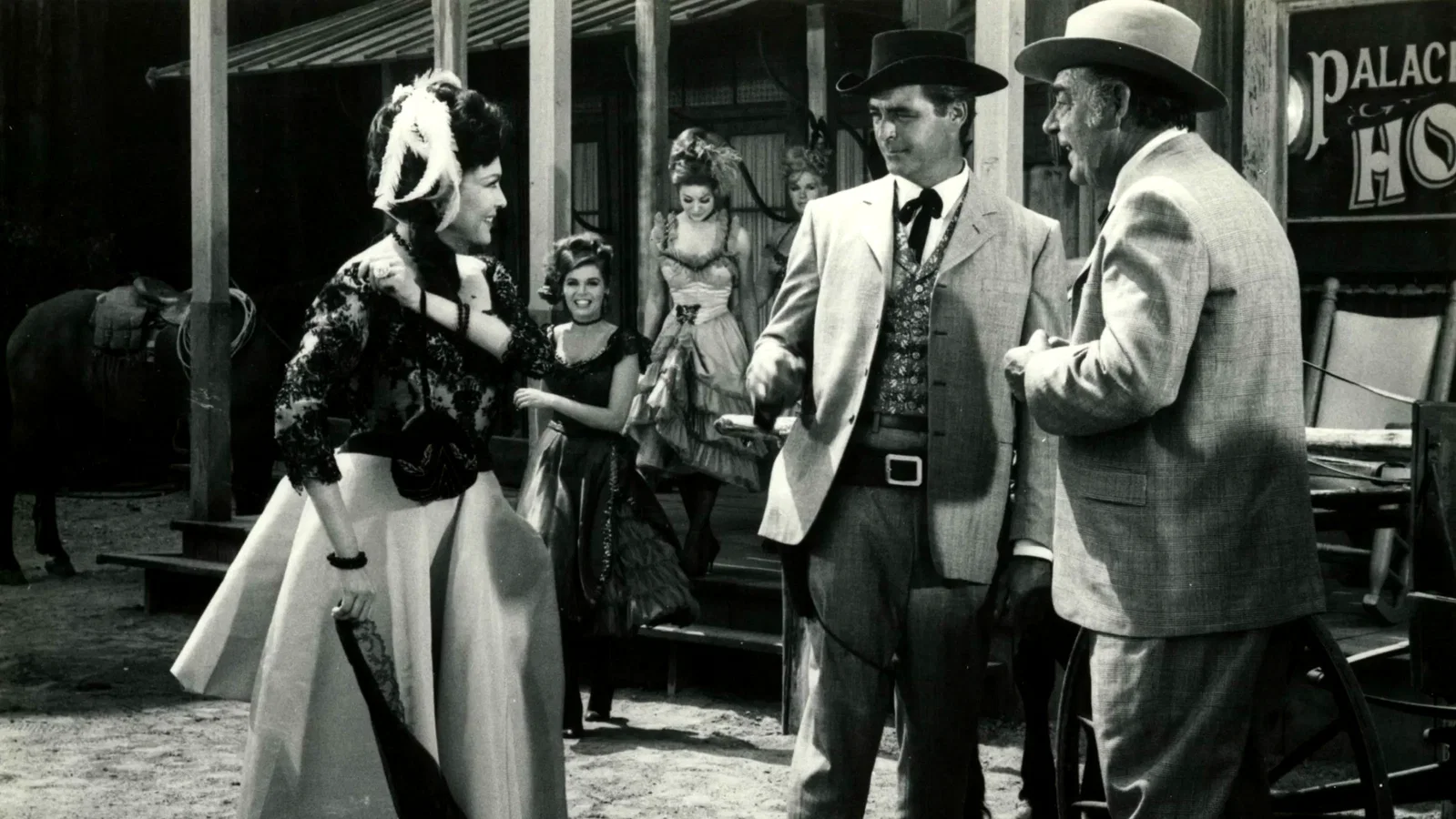 Photo 2 du film : Les eperons noirs