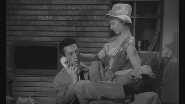 Photo 2 du film : Touchez pas aux blondes