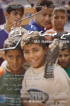 Affiche du film : With Hasan in Gaza