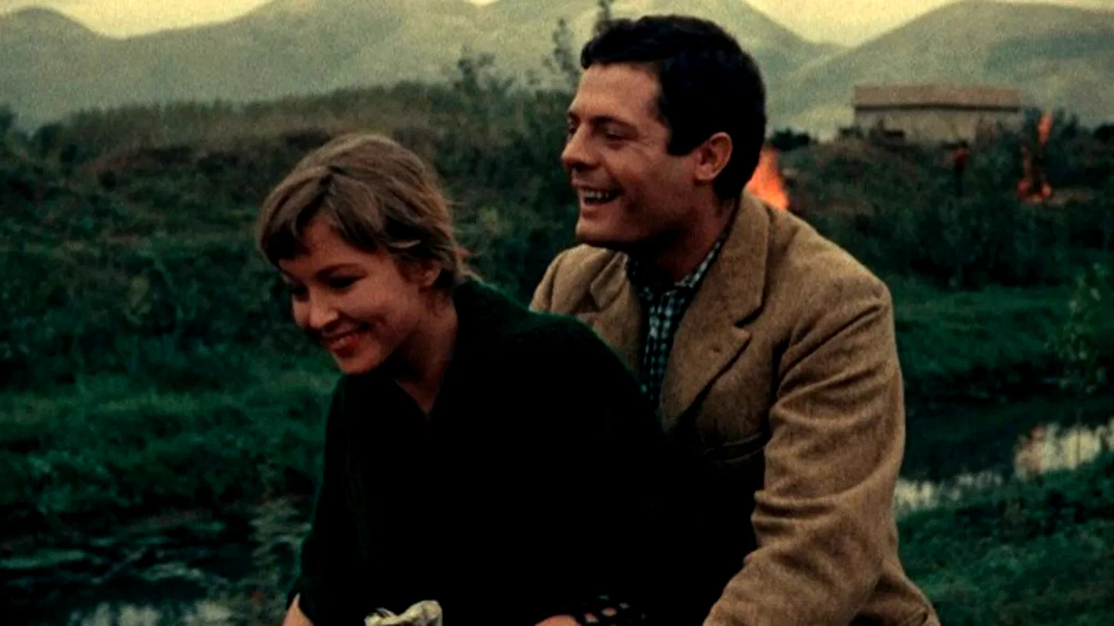 Photo 3 du film : Jours d'amour