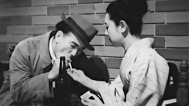Photo 3 du film : Ginza Cosmetics