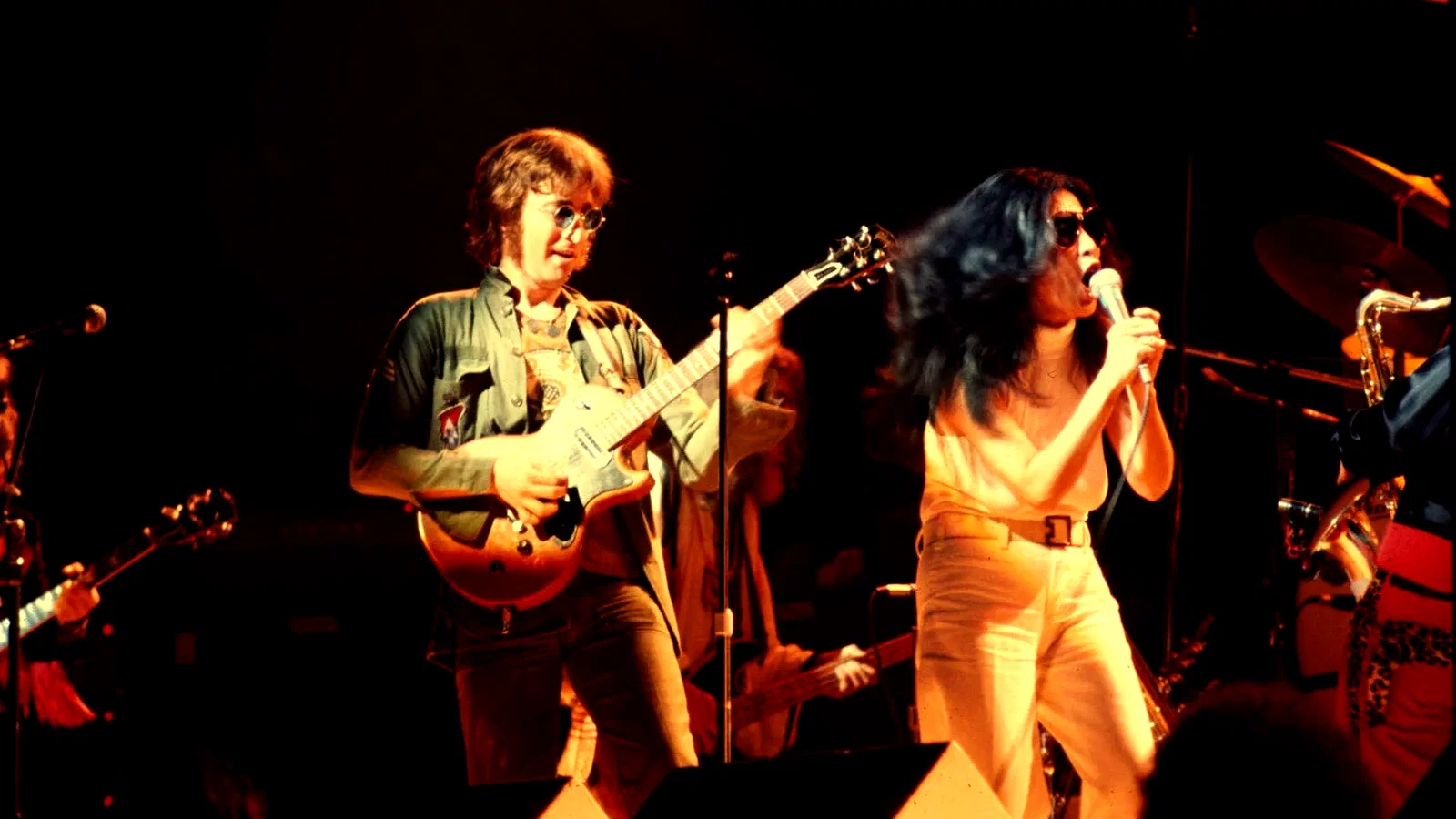 Photo 3 du film : Power to the People: John & Yoko Live in NYC