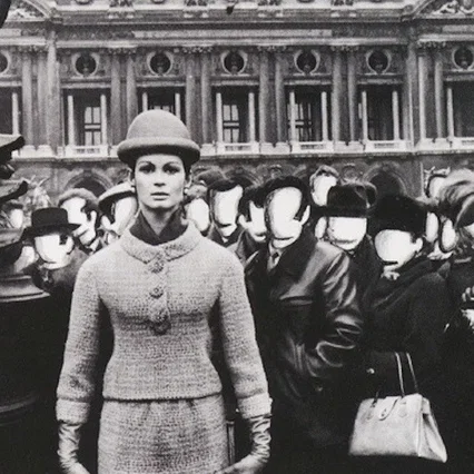 Miniature photo du film : In and out of fashion