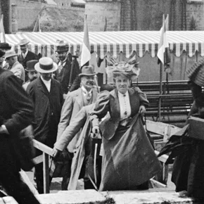 Photo du film : Débarquement du congrès de photographie à Lyon
