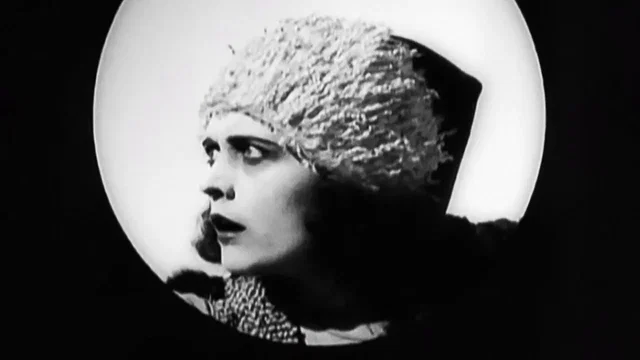 Photo 3 du film : La chatte des montagnes
