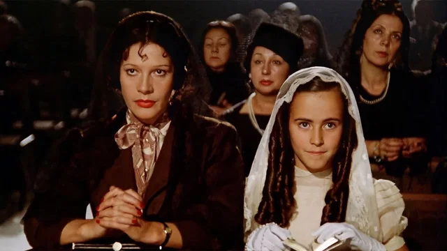 Photo 4 du film : La cousine angelique