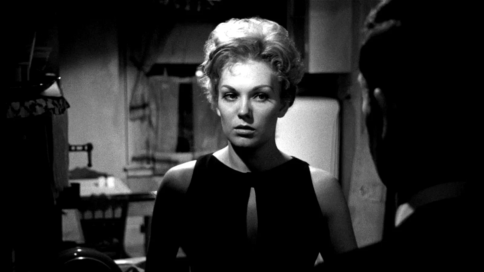 Photo 5 du film : Au milieu de la nuit