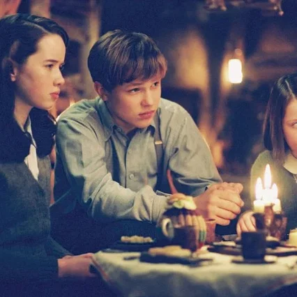 Miniature photo du film : Le Monde de Narnia : chapitre 1 - Le lion, la sorcière blanche et l’armoire magique