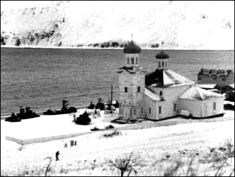 Photo 7 du film : Dutch harbor, là où la mer vient s'éteindre