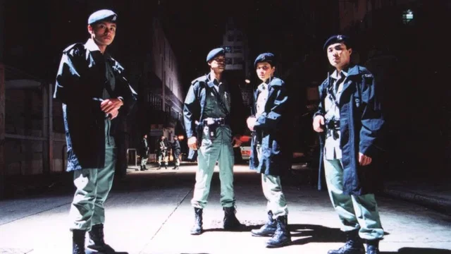 Photo du film : Ptu (police tactical unit)