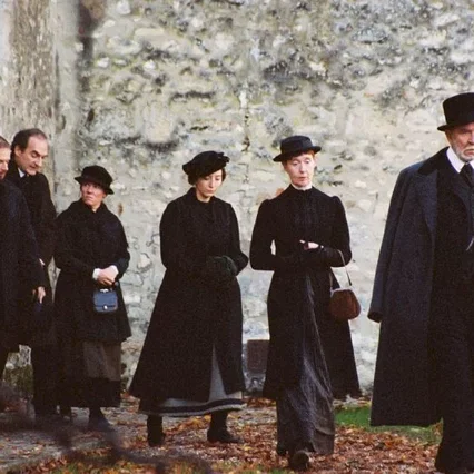 Miniature photo du film : Les Ames grises