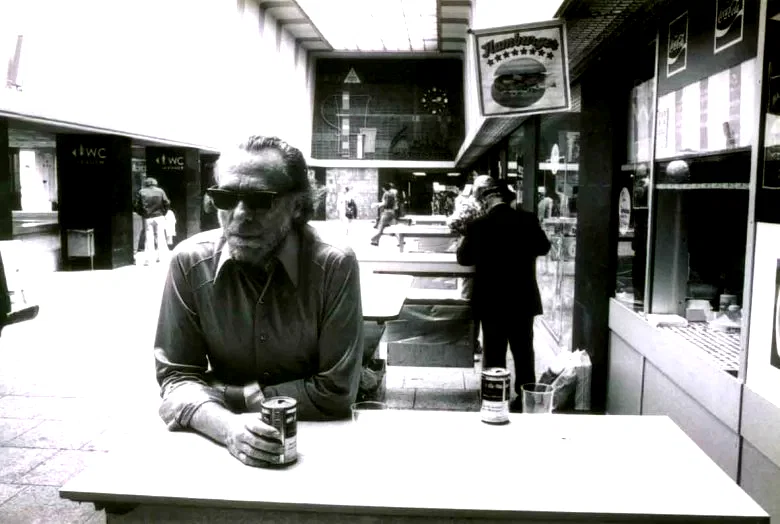 Photo 2 du film : Bukowski