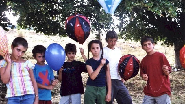 Photo 14 du film : Des enfants qui s'aiment