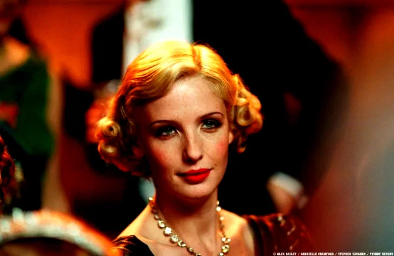 Photo 7 du film : Madame Henderson présente