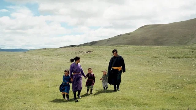 Photo 2 du film : Le chien jaune de Mongolie
