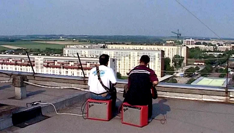 Photo 3 du film : La raison du plus fort