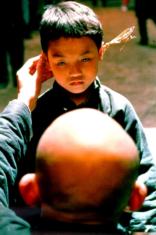 Photo 2 du film : Le roi des masques