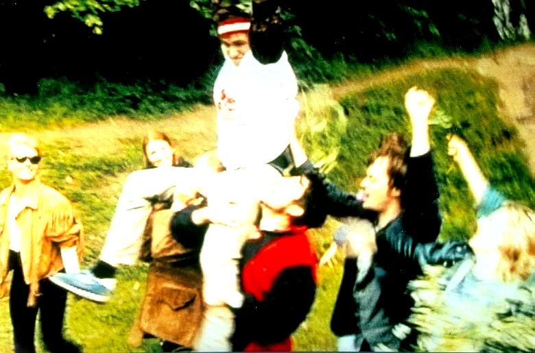 Photo 5 du film : Les idiots