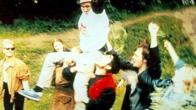 Photo 5 du film : Les idiots