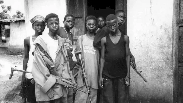Photo 2 du film : Les petits soldats