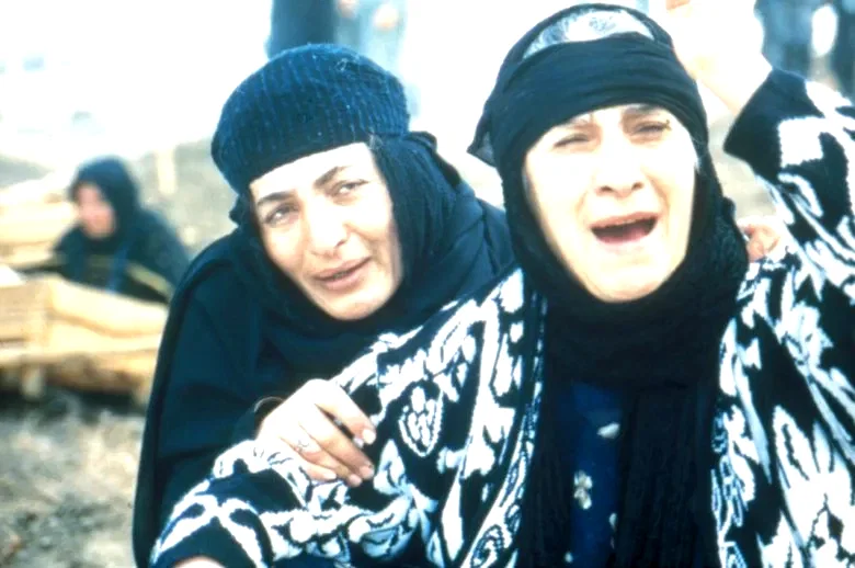 Photo 4 du film : Les chants du pays de ma mere
