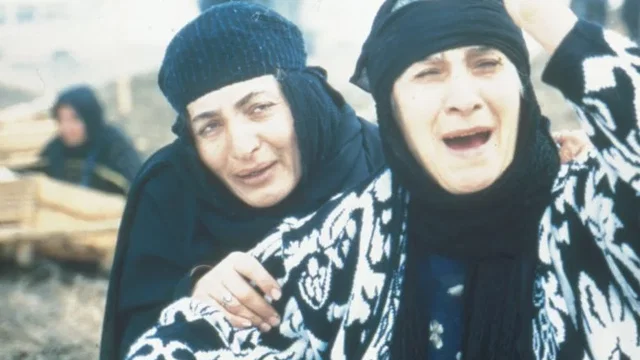Photo 4 du film : Les chants du pays de ma mere