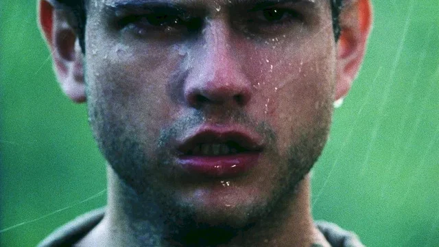 Photo 2 du film : À la gauche du père