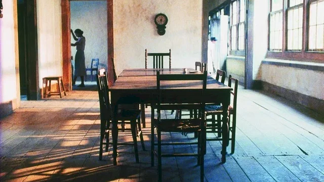 Photo 7 du film : À la gauche du père