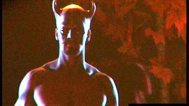 Photo 6 du film : Hellbent