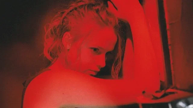 Photo 9 du film : Hell