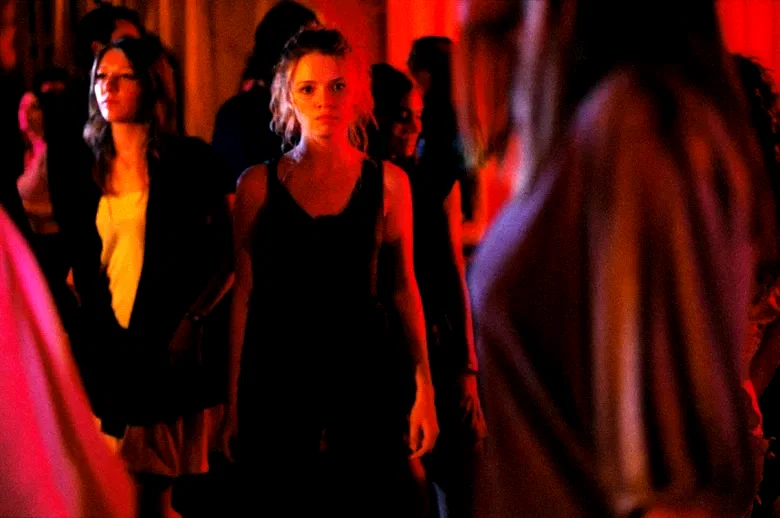 Photo 10 du film : Hell