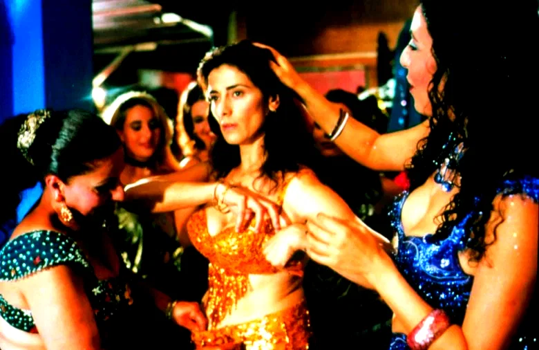 Photo 2 du film : Satin rouge