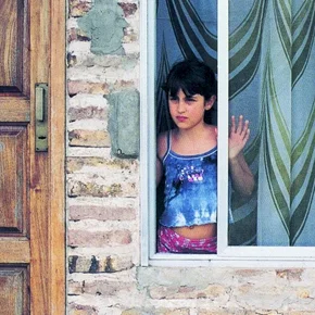 Photo du film : L'ours rouge