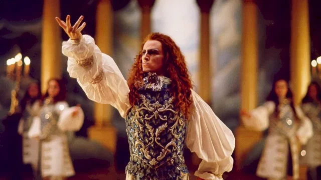 Photo du film : Le Roi danse 