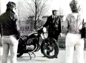 Affiche du film : L'amour est plus froid que la mort