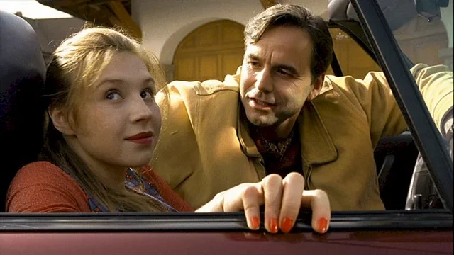 Photo 8 du film : Heimat 3 : le peuple le plus heureux