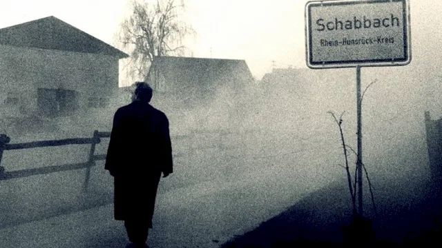 Photo 14 du film : Heimat 3 : le peuple le plus heureux