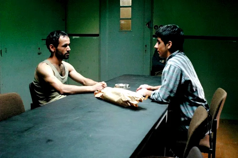Photo 9 du film : Freres d'exil