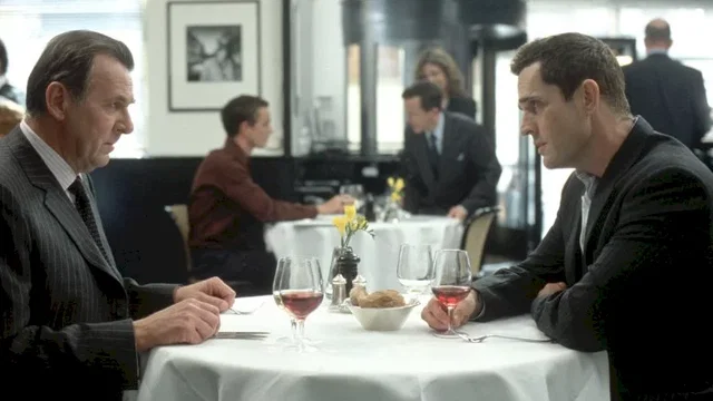 Photo 6 du film : Separate lies