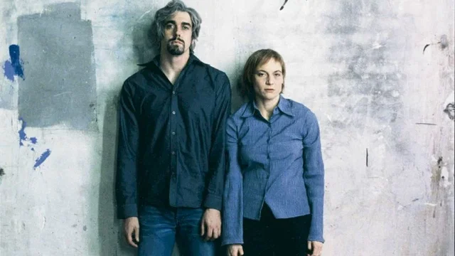 Photo 2 du film : Somewhere in between