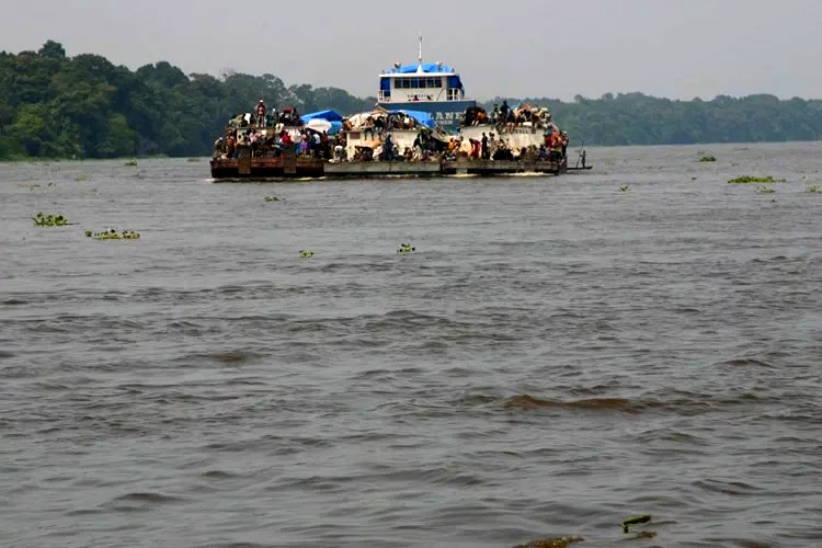Photo 5 du film : Congo river, au-delà des ténèbres