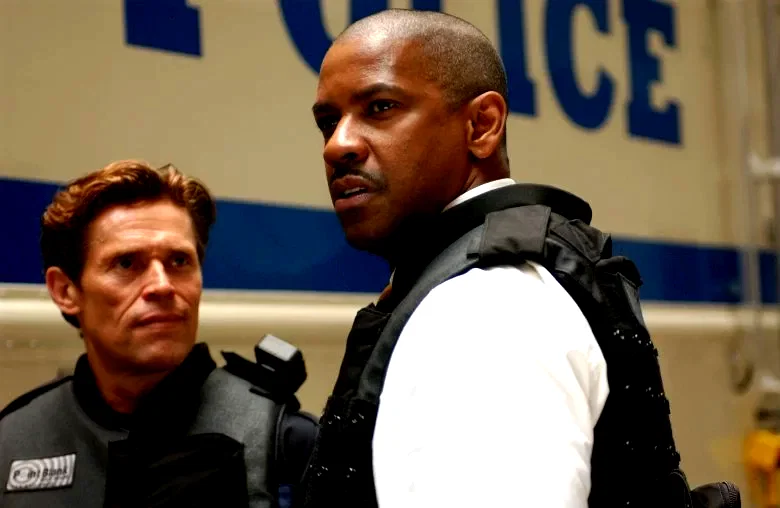 Photo 5 du film : Inside man (l'homme de l'interieur)