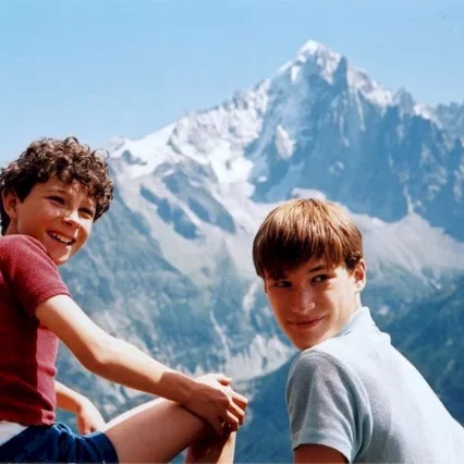 Miniature photo du film : Les aiguilles rouges