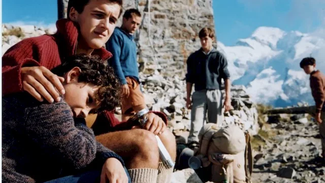 Photo du film : Les aiguilles rouges