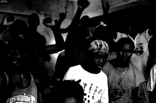 Photo 2 du film : Macadam tribu