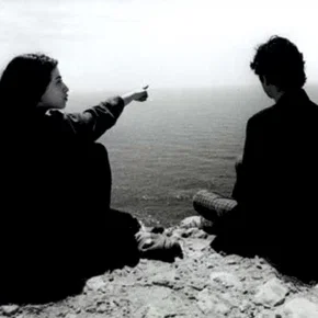 Photo du film : Terre lointaine